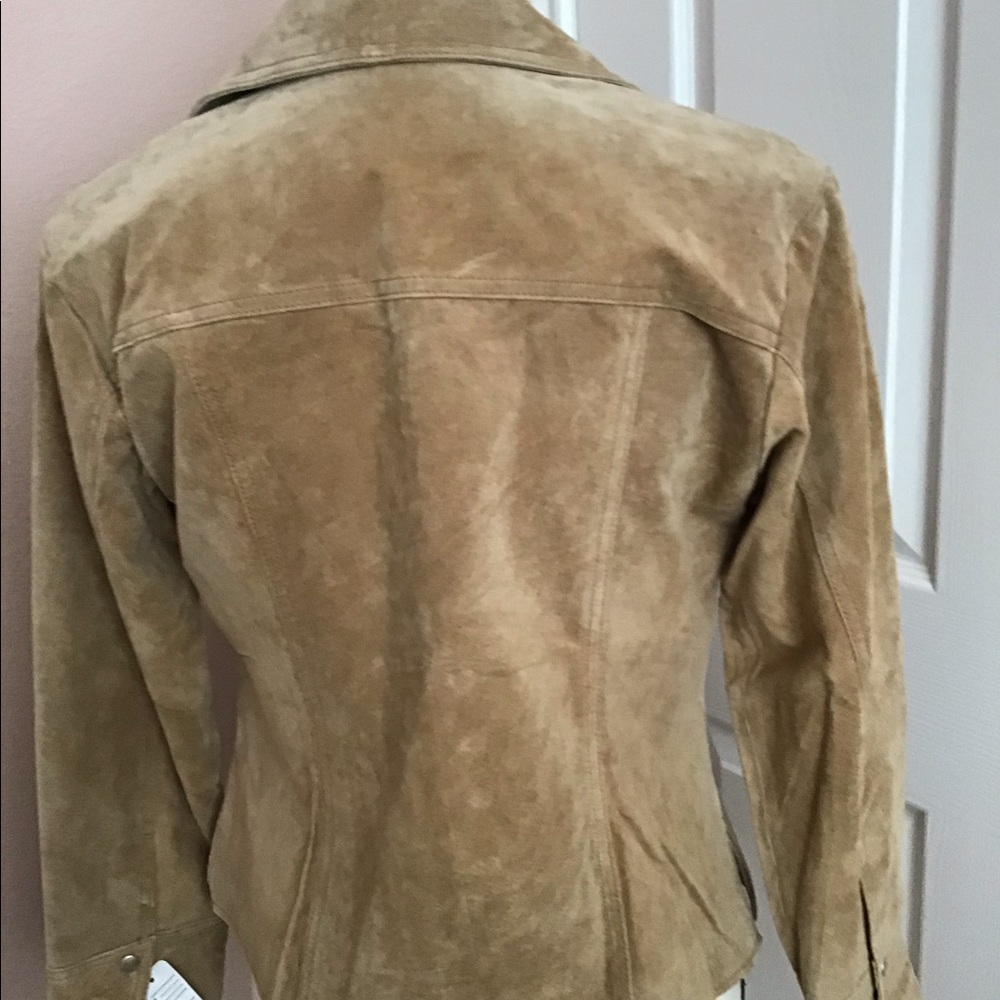 Leather Jacket ❤️❤️ - Picture 4 of 5